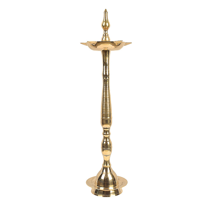 28 Inch Brass Kerala Diya Samai Lamp – Handcrafted Kerala diya samai lamp, perfect for large temples, grand pooja ceremonies, and spiritual occasions. India’s Largest Pooja Accessories Brand – www.satvikstore.in