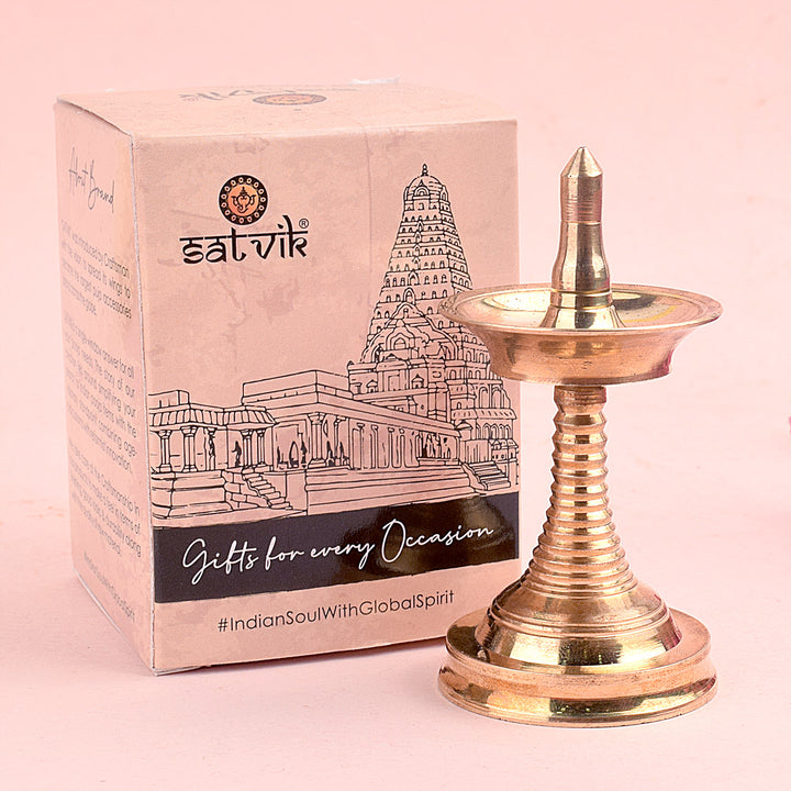 3.5 Inch Small Brass Kerala Diya – AKP NilaVilakku Deepam – Mini handcrafted brass diya for pooja rituals and home decor, ideal for traditional Kerala ceremonies. India’s Largest Pooja Accessories Brand – www.satvikstore.in
