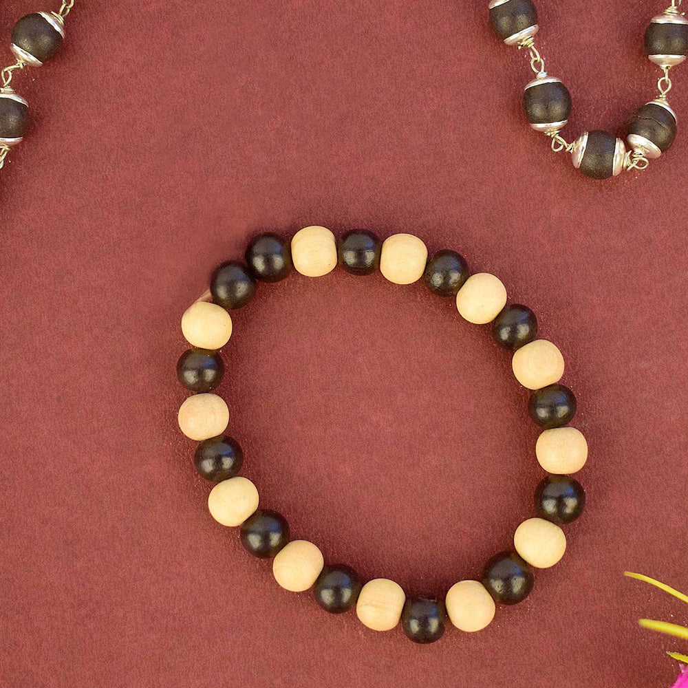 Govt. Certified Karungali/Ebony & White Sandalwood Beads Bracelet