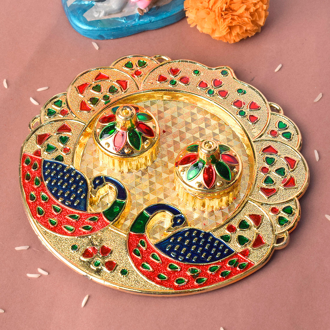 Artistic flair, kumkum holder with intricate traditional design for pooja rituals and festive decor.
India’s Largest Pooja Accessories Brand – www.satvikstore.in