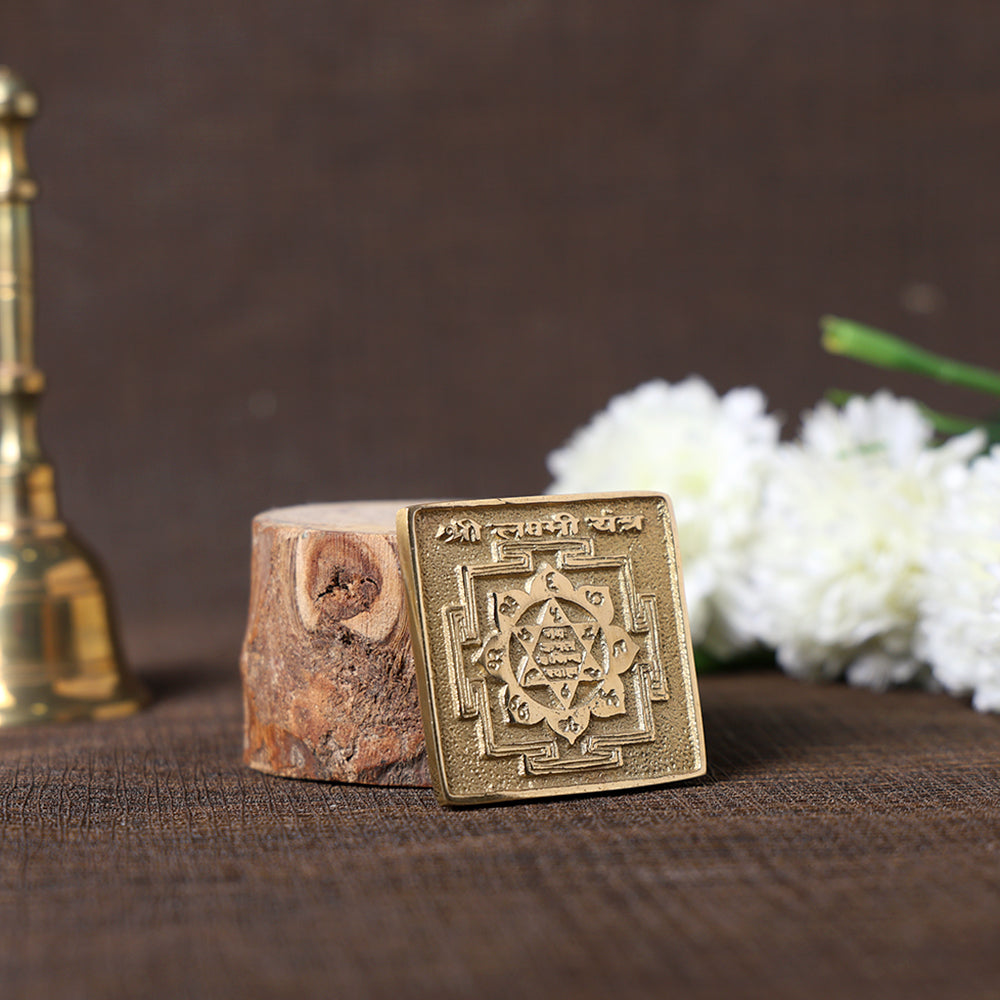 Asht Dhatu Shri Laxmi Yantra for wealth, prosperity, and good fortune worship at home or office. Indiaβs Largest Pooja Accessories Brand β www.satvikstore.in