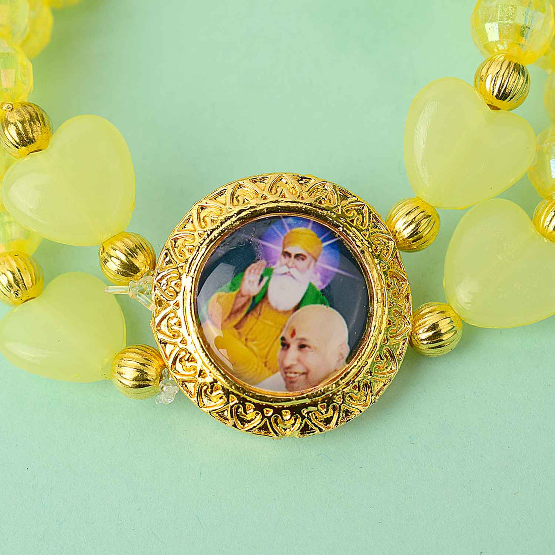 Charming Guruji Swaroop Bracelet (Assorted) – Round & Heart Beads