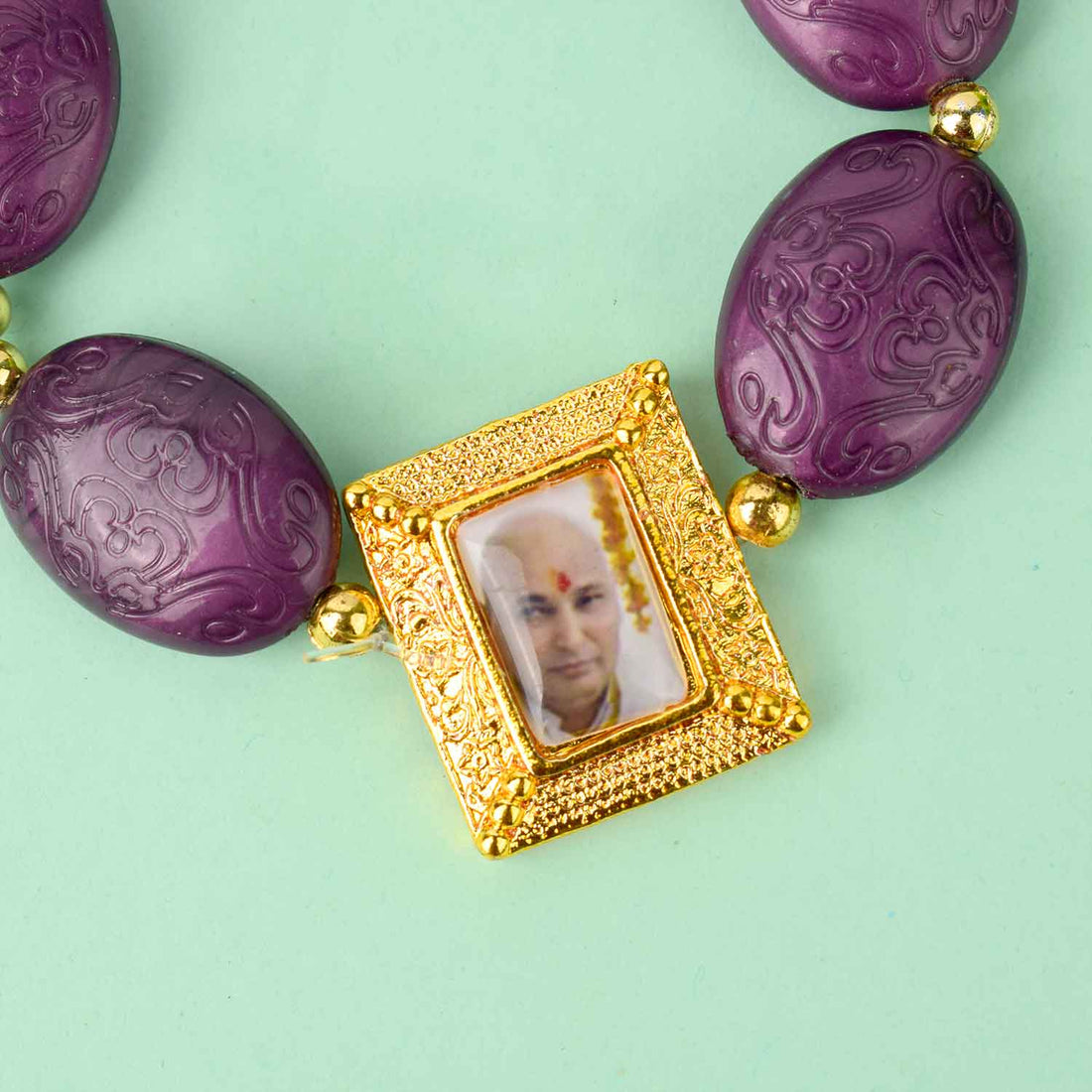 Chunky Oval Shaped Beads (Assorted) โ Guruji Swaroop Bracelet