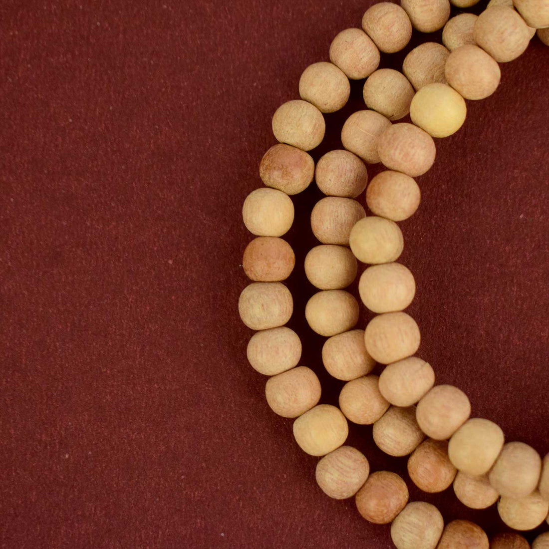 Regular White Sandalwood/Chandan Scented Jap Mala