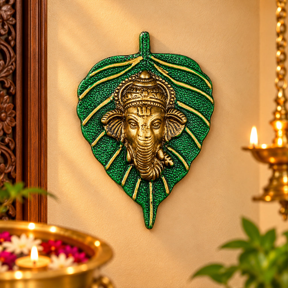 1 Pc Lord Ganesh Face on Leaf Patta Wall Hanging - Green