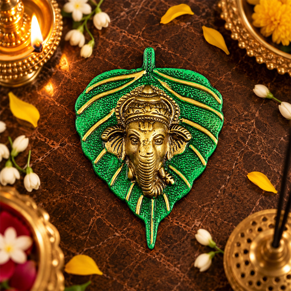 1 Pc Lord Ganesh Face on Leaf Patta Wall Hanging - Green