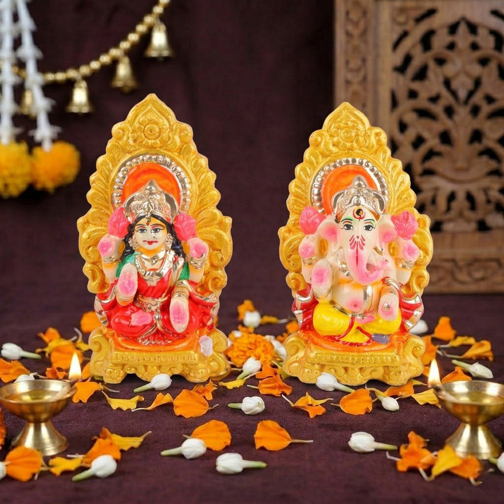 Traditional Clay Laxmi Ganesha Idol Statue for Home Temple