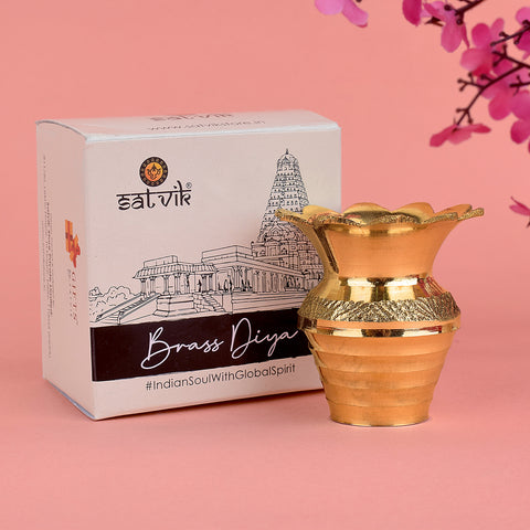 Incense holder (Matki), traditional pot-shaped design used to hold burning incense sticks during pooja and meditation, adding elegance and safety to rituals.
Indiaβs Largest Pooja Accessories Brand β www.satvikstore.in