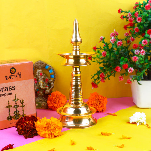 10 Inch Small Brass Kerala Diya β AKP NilaVilakku Deepam β Handcrafted brass diya for traditional Kerala pooja and Indian rituals. Indiaβs Largest Pooja Accessories Brand β www.satvikstore.in