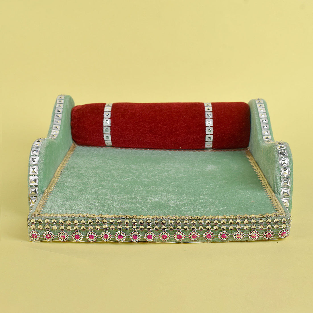 Velvet Treasures: Laddu Gopal's Cherished Bed Large