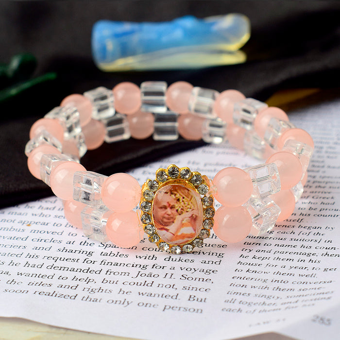 Timeless Treasures Peach And White Guru Ji Braceltes