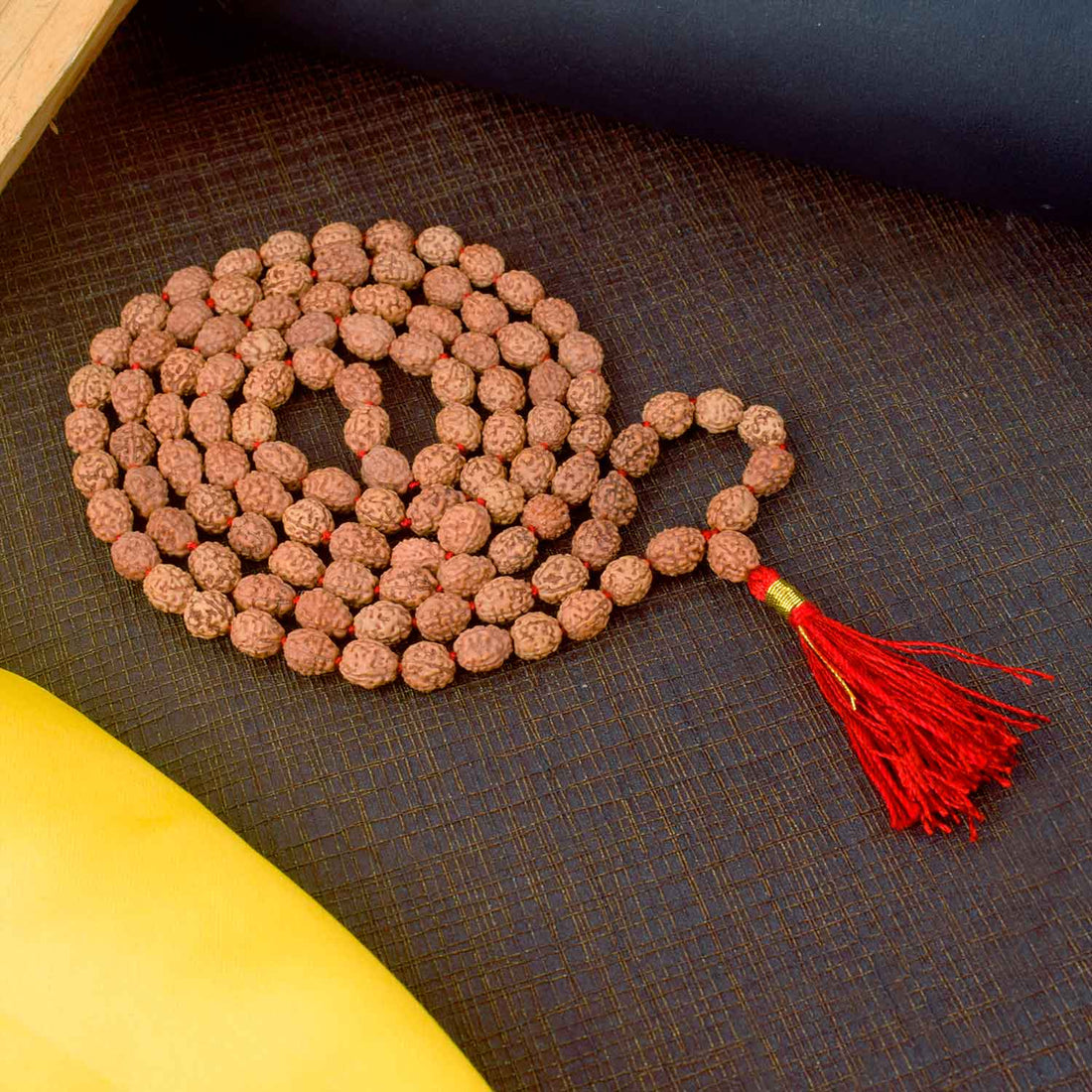4 Mukhi Pathariya Rudraksha mala 6-7mm