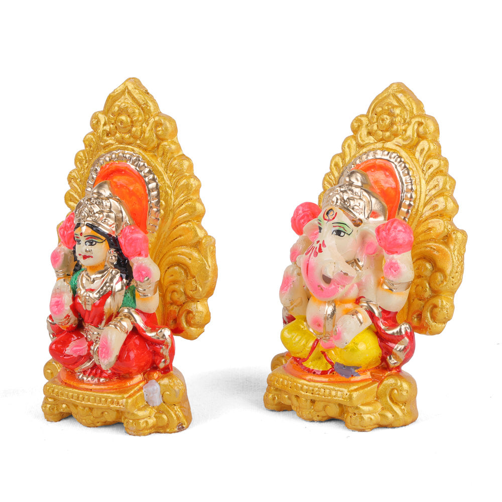 Traditional Clay Laxmi Ganesha Idol Statue for Home Temple