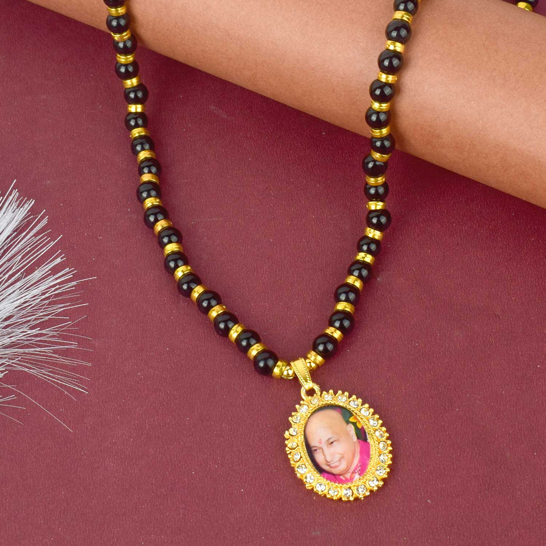 Jai Guruji Swaroop Mala with black and golden beads, ideal for pooja, daily wear, and gifting. India’s Largest Pooja Accessories Brand – www.satvikstore.in