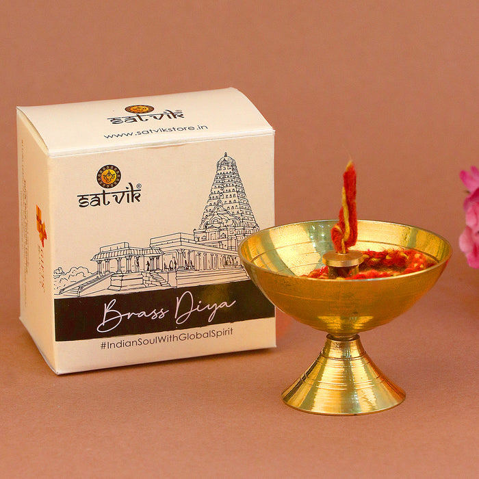 Small Brass Payali Diya – Traditional handcrafted brass oil lamp ideal for daily worship and festive rituals. India’s Largest Pooja Accessories Brand – www.satvikstore.in