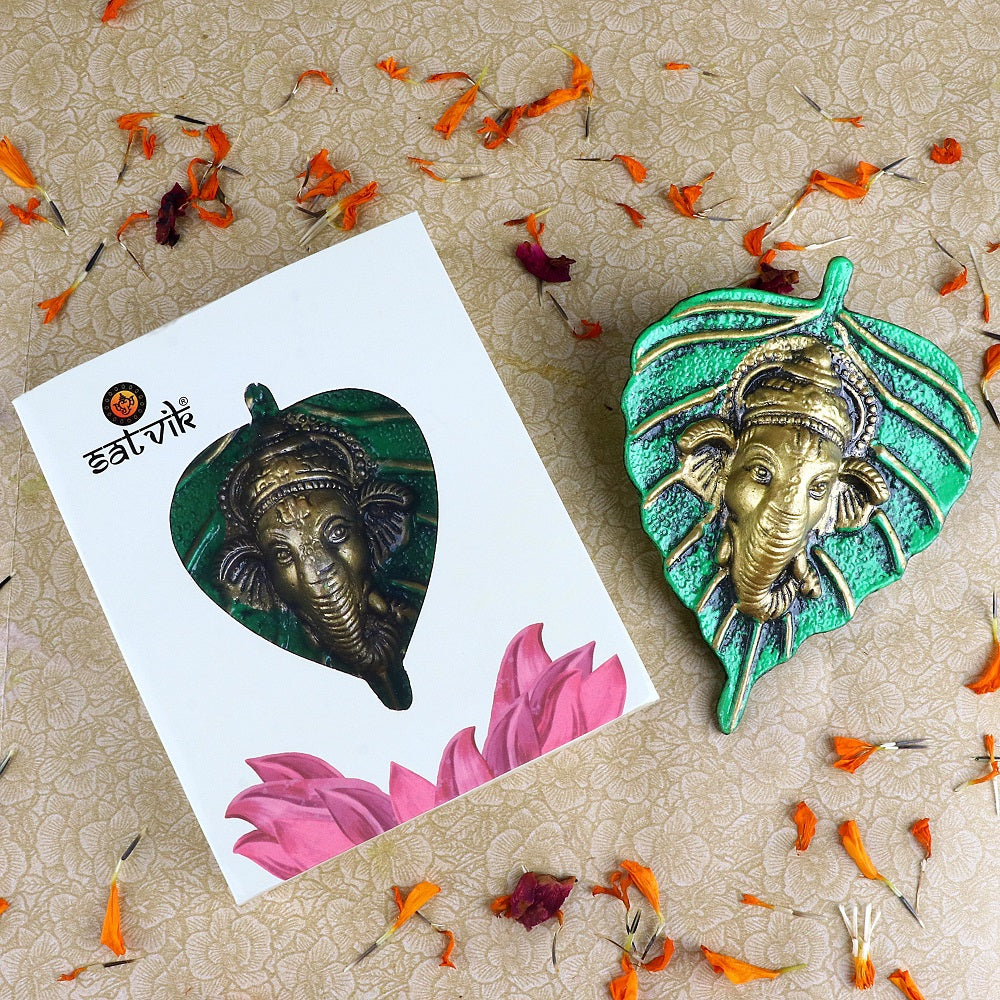  Ganesh Face on Leaf Patta Wall Hanging Green | India’s Largest Pooja Accessories Brand – www.satvikstore.in