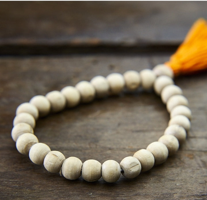 Amazon.com: IndianStore4All White Tulsi Beads Sumarni (Bracelet) 27+1 8mm Beads  Mala Rosray: Clothing, Shoes & Jewelry