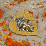 1 Pc Lord Ganesh Face on Leaf Patta Wall Hanging - Blue