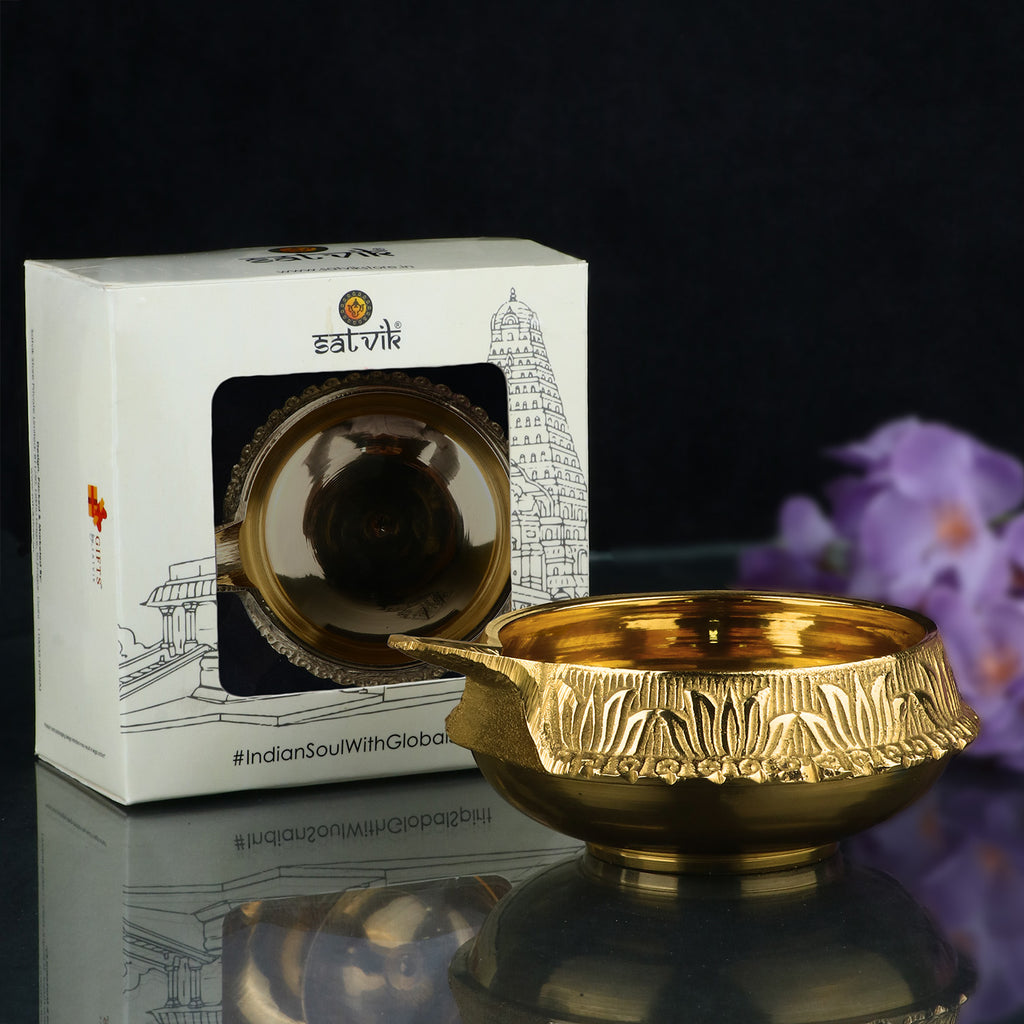 Pure Brass Kuber Akhand Diya (Big) – Long-burning traditional oil lamp for uninterrupted spiritual illumination during puja and festivals. India’s Largest Pooja Accessories Brand – www.satvikstore.in